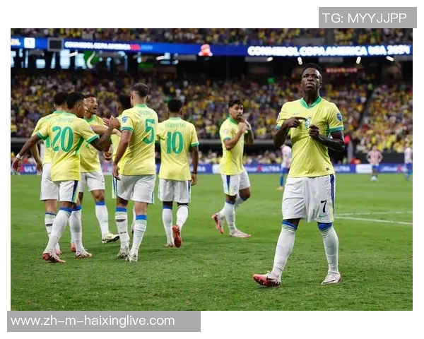 世预赛精彩对决秘鲁迎战巴西球队全力争胜展现足球魅力